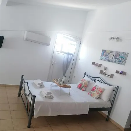 Lamprini's Loft Daire