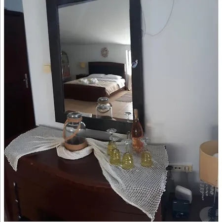 Lamprini's Loft Daire Néa Péramos